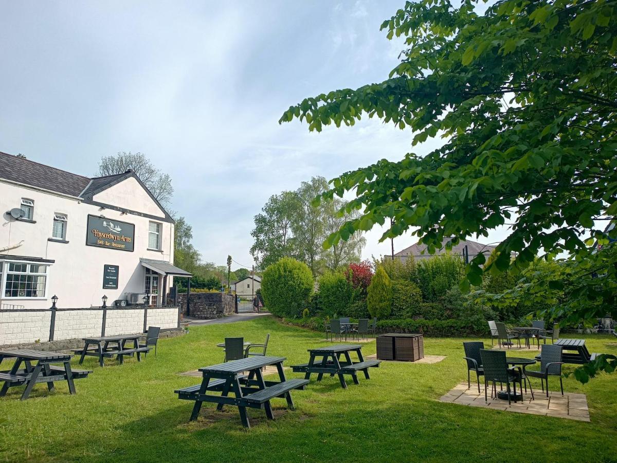 The Ynyscedwyn Arms Hotel 3*
