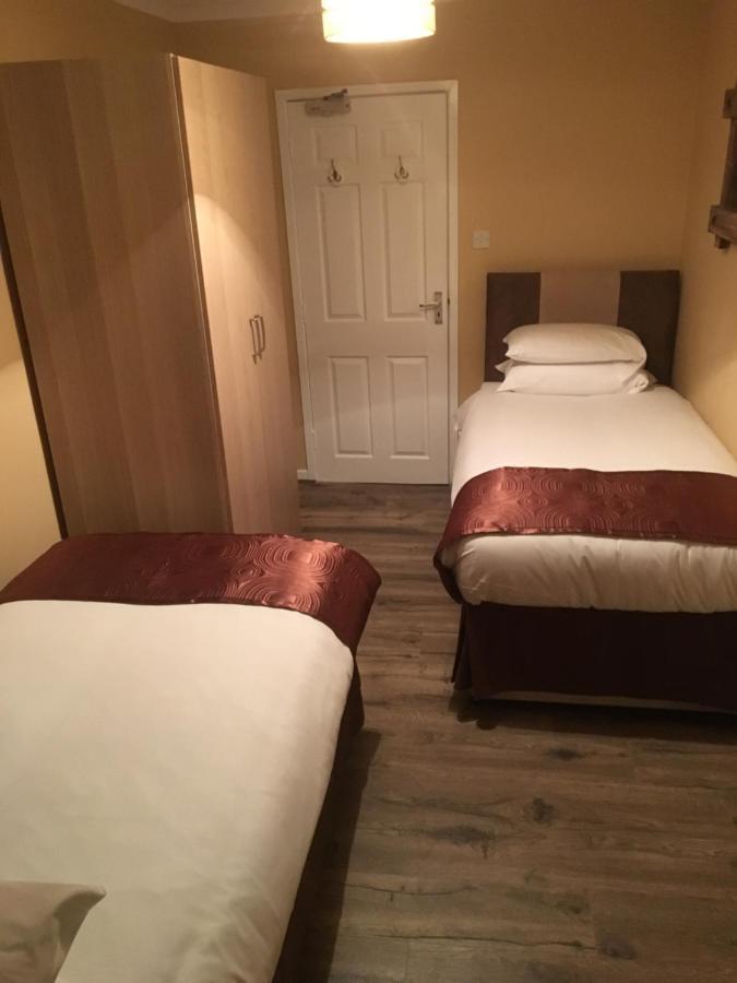 The Ynyscedwyn Arms Hotel Swansea